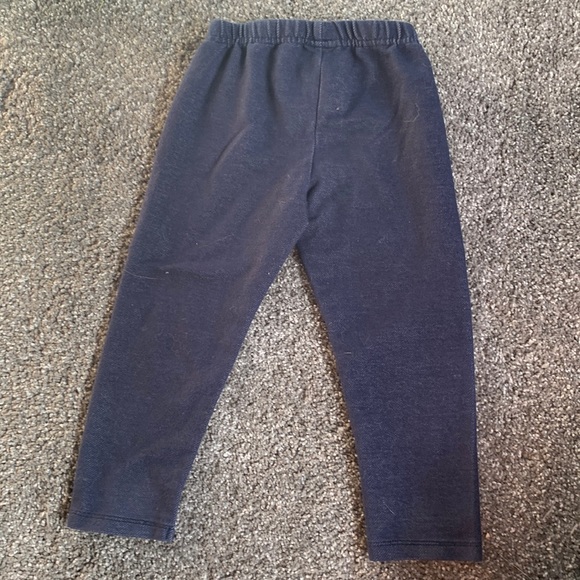 St Patrick’s Kiss Me I’m Cute Todller Girl 2T set Clover Green Shirt and Pants - Picture 5 of 6